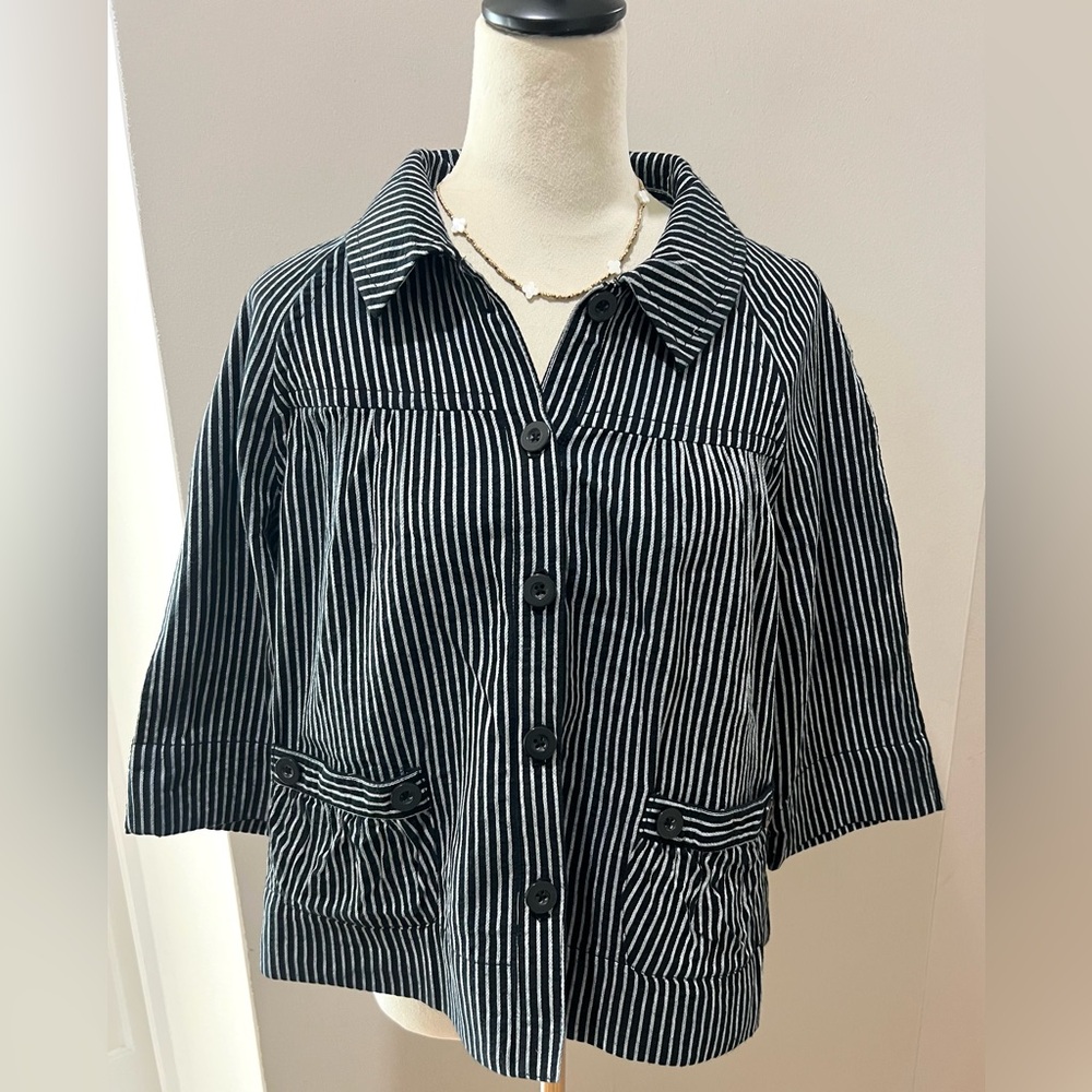 Sandro Sportswear Jacket Black White Pin Stripes 3/4 Sleeves Cotton SZ PXL. EUC